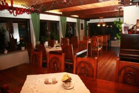 Hotel Waldterrasse Rengsdorf Dış mekan fotoğraf